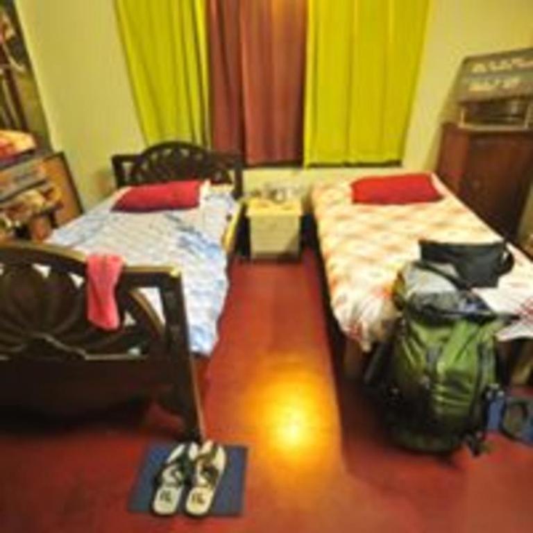Calcutta Backpackers Homestay- For Travellers And Backpackers 외부 사진