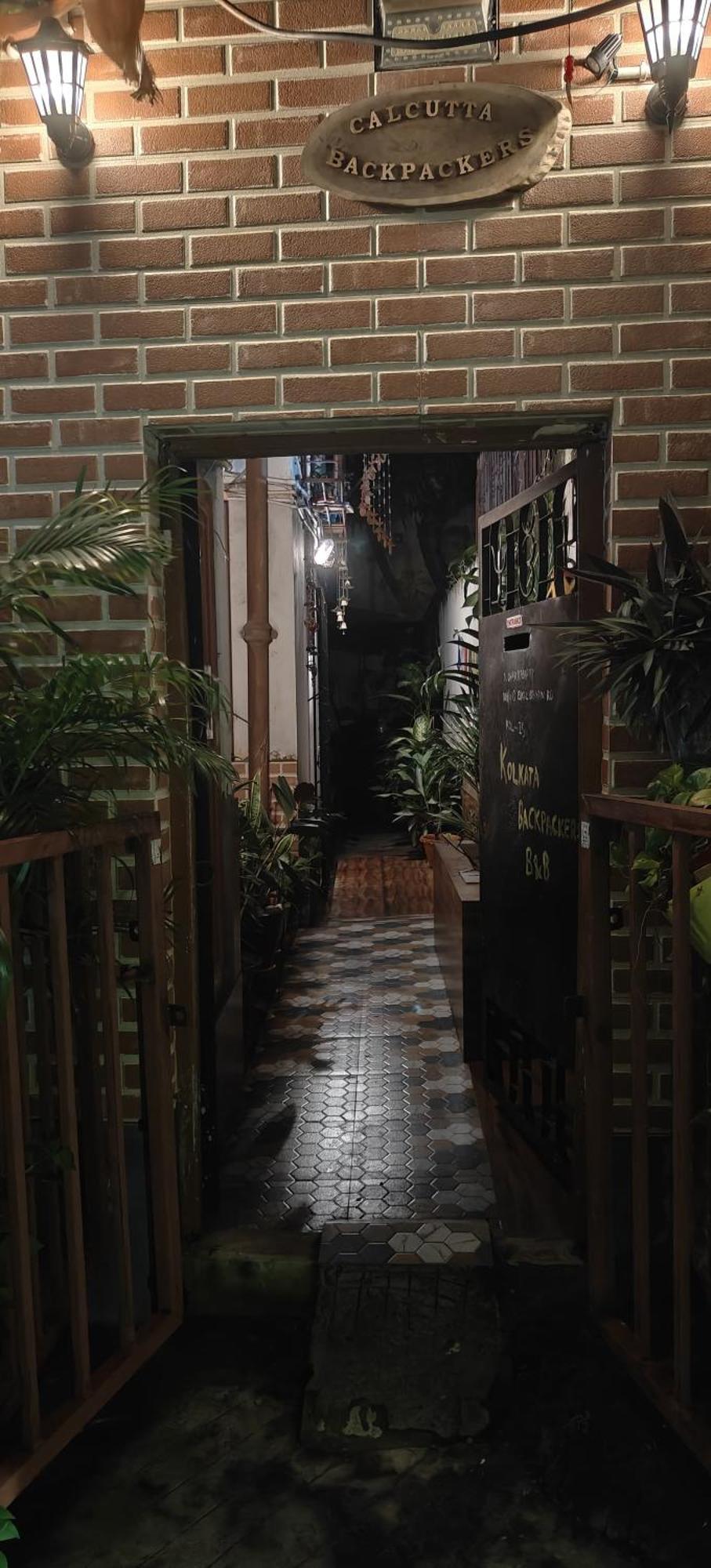 Calcutta Backpackers Homestay- For Travellers And Backpackers 외부 사진